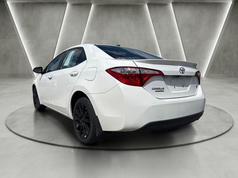 Used 2016 Toyota Corolla S Special Edition FWD image 4