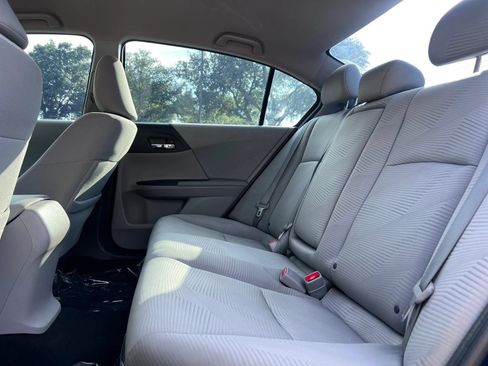 Used 2017 Honda Accord LX image 18