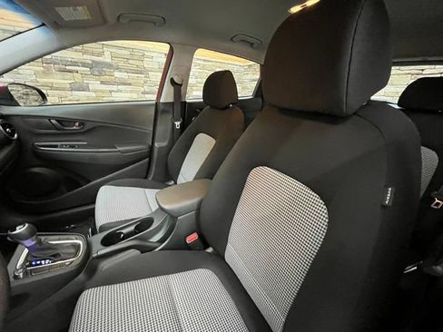 Used 2022 Hyundai Kona SE AWD/4WD image 14