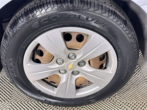 Used 2018 Chevrolet Cruze LS image 34