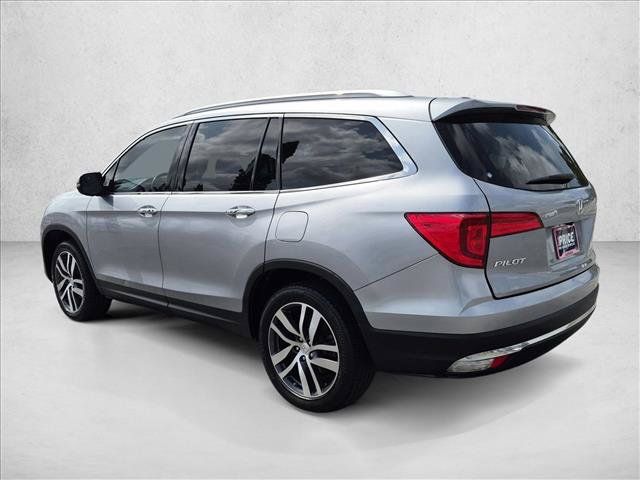 Used 2017 Honda Pilot Elite image 11
