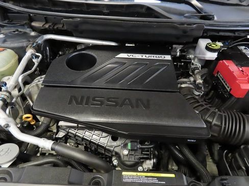 Used 2023 Nissan Rogue S image 34