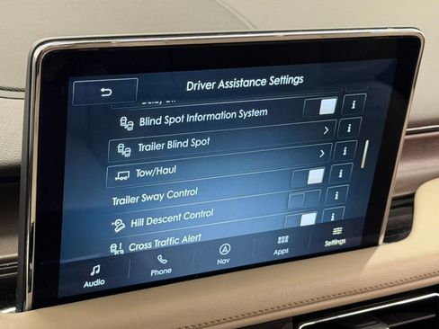 Used 2020 Lincoln Aviator Reserve w/ Equipment Group 202A AWD/4WD image 20