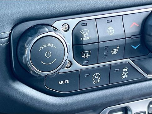 New 2026 Jeep Gladiator Rubicon AWD/4WD image 20