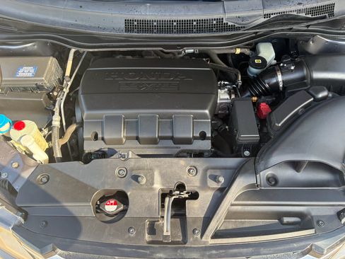 Used 2016 Honda Odyssey EX-L image 27