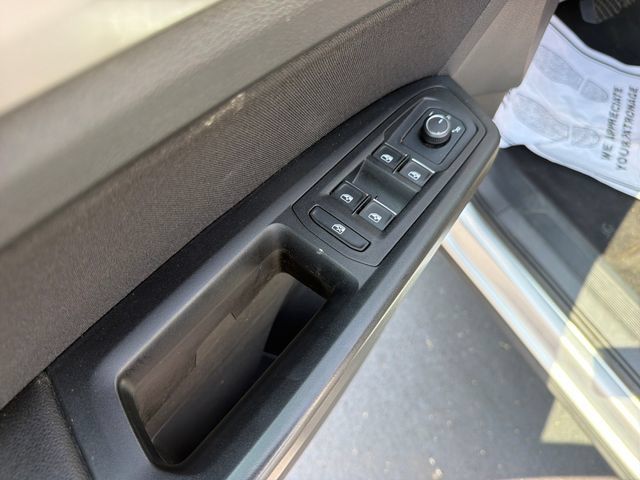 Used 2018 Volkswagen Atlas S AWD/4WD image 11