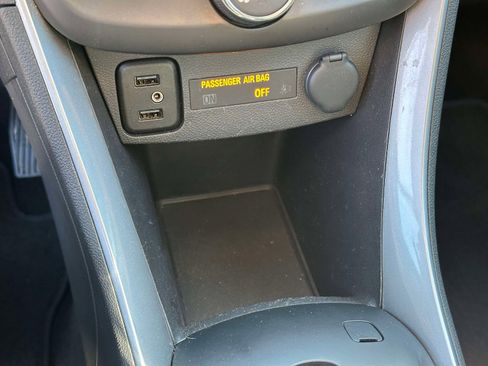 Used 2022 Chevrolet Trax LT w/ LT Convenience Package image 29