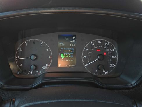 Used 2024 Toyota Corolla SE w/ SE Premium Package FWD image 27