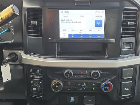 Used 2025 Ford F250 XLT image 18