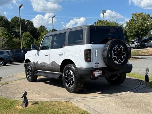 Used 2025 Ford Bronco Outer Banks AWD/4WD image 5