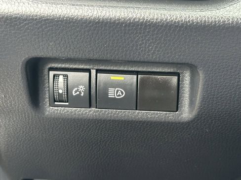 Used 2023 Toyota RAV4 XLE image 30