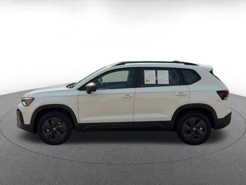 Used 2026 Volkswagen Taos S FWD image 7
