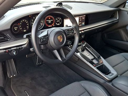Certified 2020 Porsche 911 Carrera RWD image 4