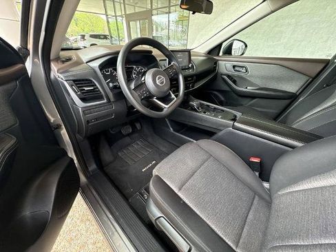 Used 2021 Nissan Rogue S FWD image 10
