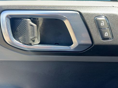 Used 2021 Ford Bronco Big Bend w/ Sasquatch Package image 23