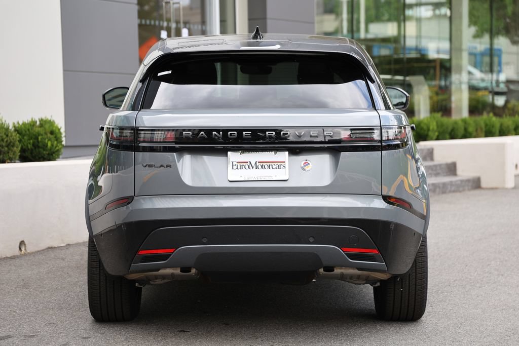 Certified 2026 Land Rover Range Rover Velar Dynamic SE AWD/4WD image 3