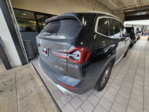 Used 2024 BMW X3 xDrive30i w/ Premium Package w/ZPA AWD/4WD image 4