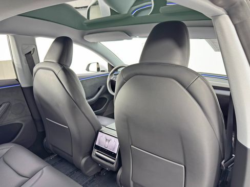 Used 2024 Tesla Model 3 Long Range image 38