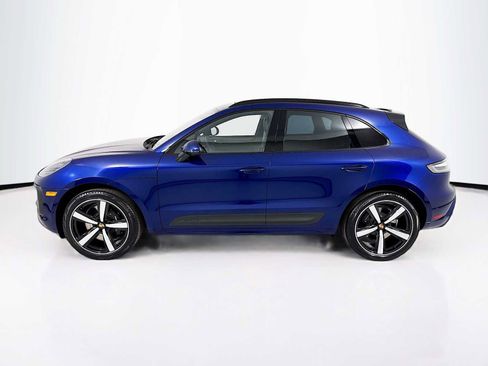 Used 2025 Porsche Macan GTS image 2