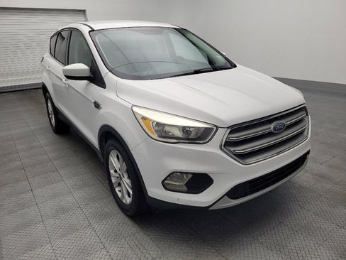 Used 2017 Ford Escape SE image 13