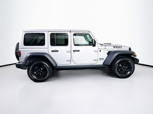 Used 2023 Jeep Wrangler Unlimited w/ Convenience Group AWD/4WD image 10