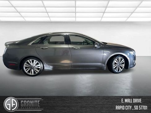 Used 2019 Lincoln MKZ Reserve image 6