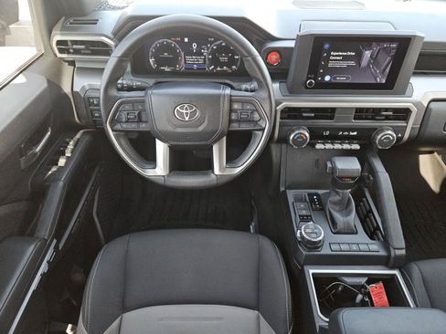 Used 2024 Toyota Tacoma TRD Off-Road AWD/4WD image 10