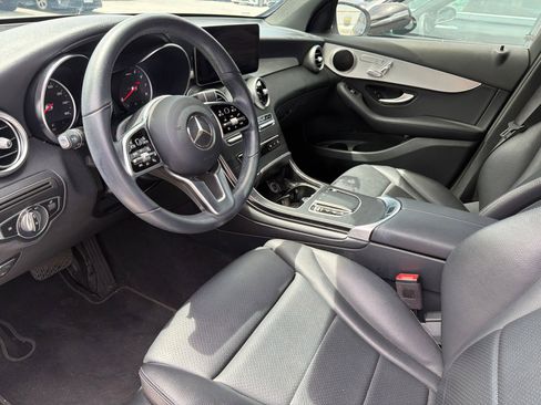 Certified 2021 Mercedes-Benz GLC 300 image 3
