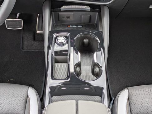 New 2026 Buick Envision Sport Touring AWD/4WD image 21