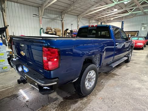 Used 2015 Chevrolet Silverado 2500 LTZ w/ LTZ Plus Package image 6