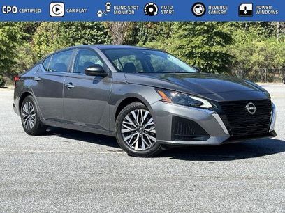 Certified 2025 Nissan Altima 2.5 SV