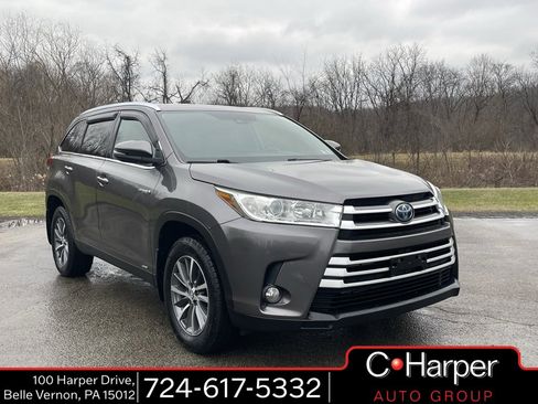 Used 2019 Toyota Highlander XLE image 1