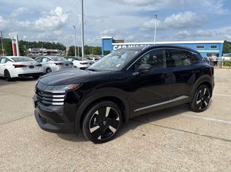 New 2025 Nissan Kicks SR video 2