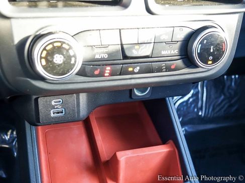 Used 2024 Ford Maverick XLT w/ XLT Luxury Package image 16