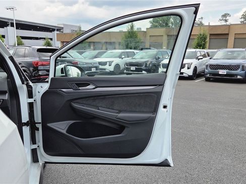 New 2026 Volkswagen GTI SE FWD image 27