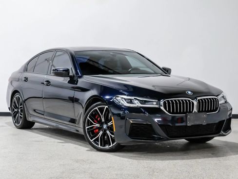 Used 2022 BMW 540i w/ M Sport Package image 4