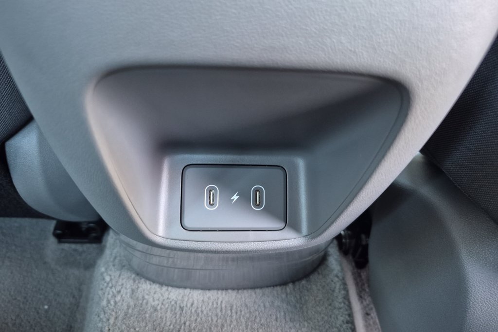 New 2026 Hyundai Elantra SEL Sport FWD image 16