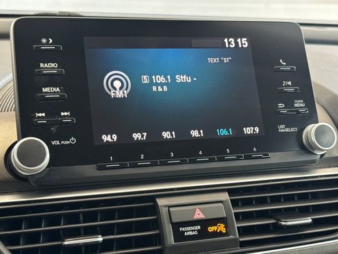 Used 2018 Honda Accord LX image 23