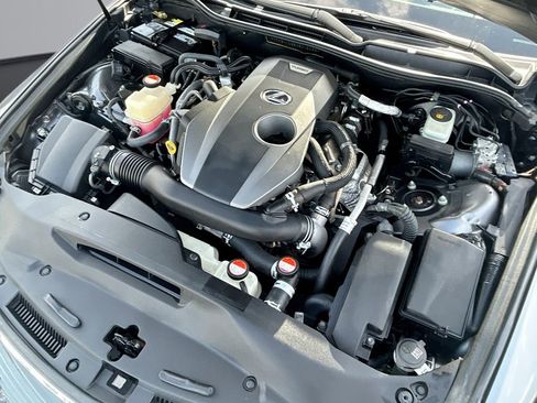 Used 2016 Lexus IS 200t RWD image 14