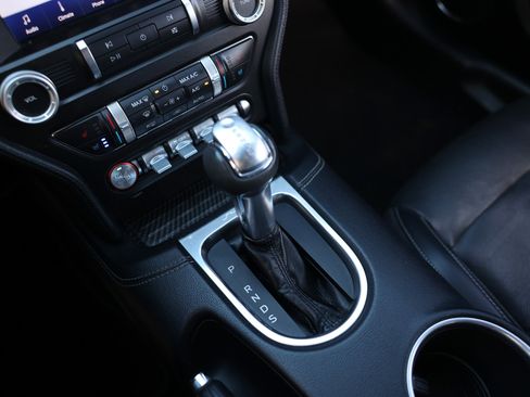 Used 2019 Ford Mustang GT Premium w/ Equipment Group 401A image 41