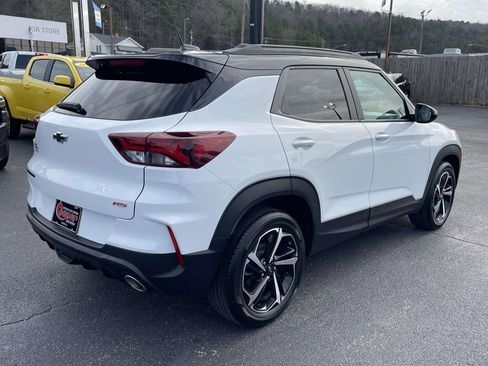 Used 2023 Chevrolet TrailBlazer RS w/ Convenience Package image 4