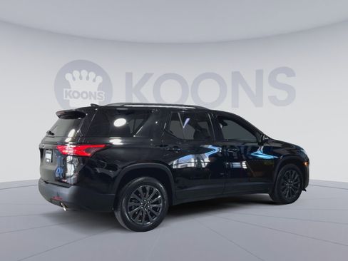 Used 2023 Chevrolet Traverse RS image 11