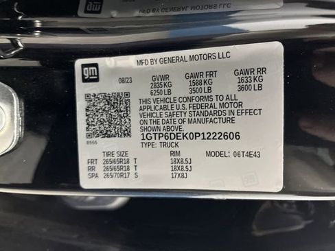 Used 2023 GMC Canyon AT4 w/ Canyon Safety Plus Package image 42