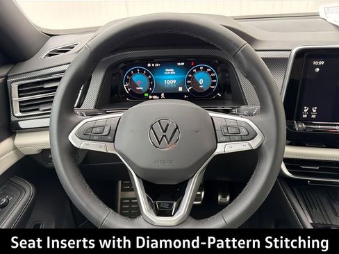 New 2026 Volkswagen Atlas Cross Sport SEL Premium R-Line image 16