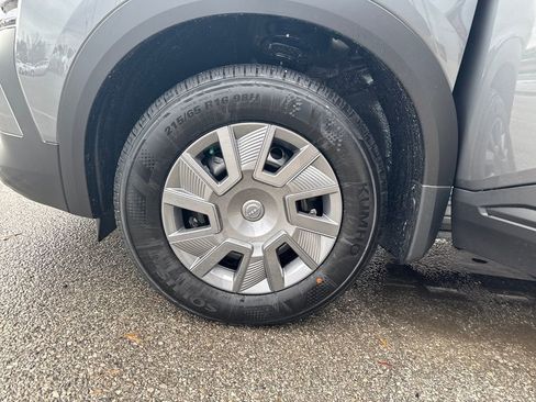 New 2026 Nissan Kicks S image 26