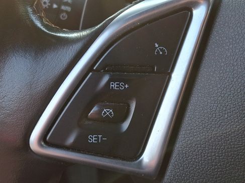 Used 2019 Chevrolet Camaro LT RWD image 24