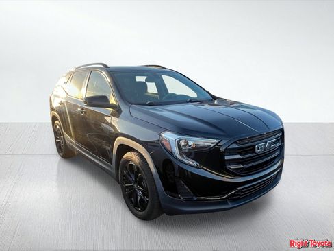 Used 2019 GMC Terrain SLE w/ Black Edition FWD image 5