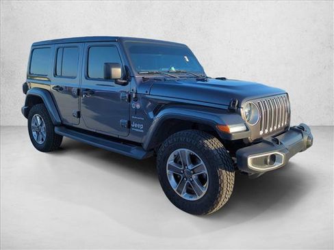 Used 2020 Jeep Wrangler Unlimited Sahara image 3