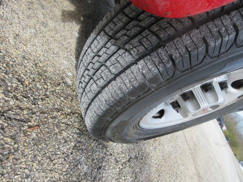 Used 2017 GMC Savana 3500 image 19