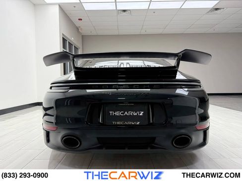Used 2024 Porsche 911 Carrera GTS image 11